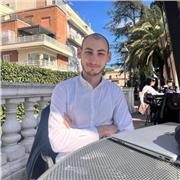 Laureato in lettere classiche offre LEZIONI DI LATINO